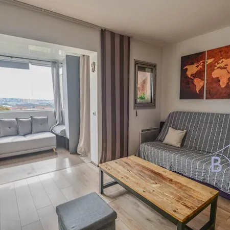 Large With Swimming Pool And Open View *